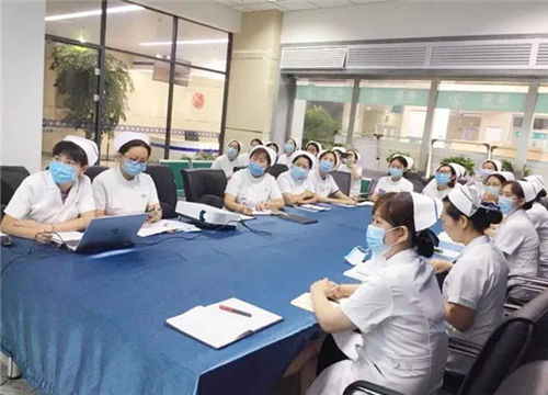 醫(yī)院新員工培訓(xùn)對(duì)團(tuán)隊(duì)建設(shè)的作用(圖2) 醫(yī)院新員工培訓(xùn)對(duì)團(tuán)隊(duì)建設(shè)的作用(圖2)